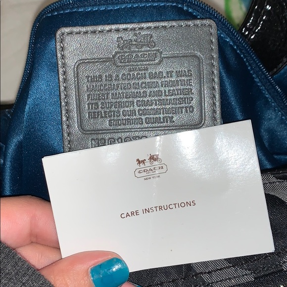 Coach Maggie Madison Handbag - Picture 3 of 8